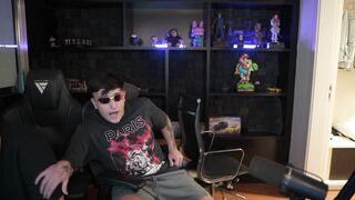 intro video 01 - dona - twitch slots big bonus hit