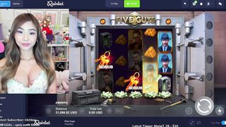 1 - supcaitlin - slot machine play twitch stream